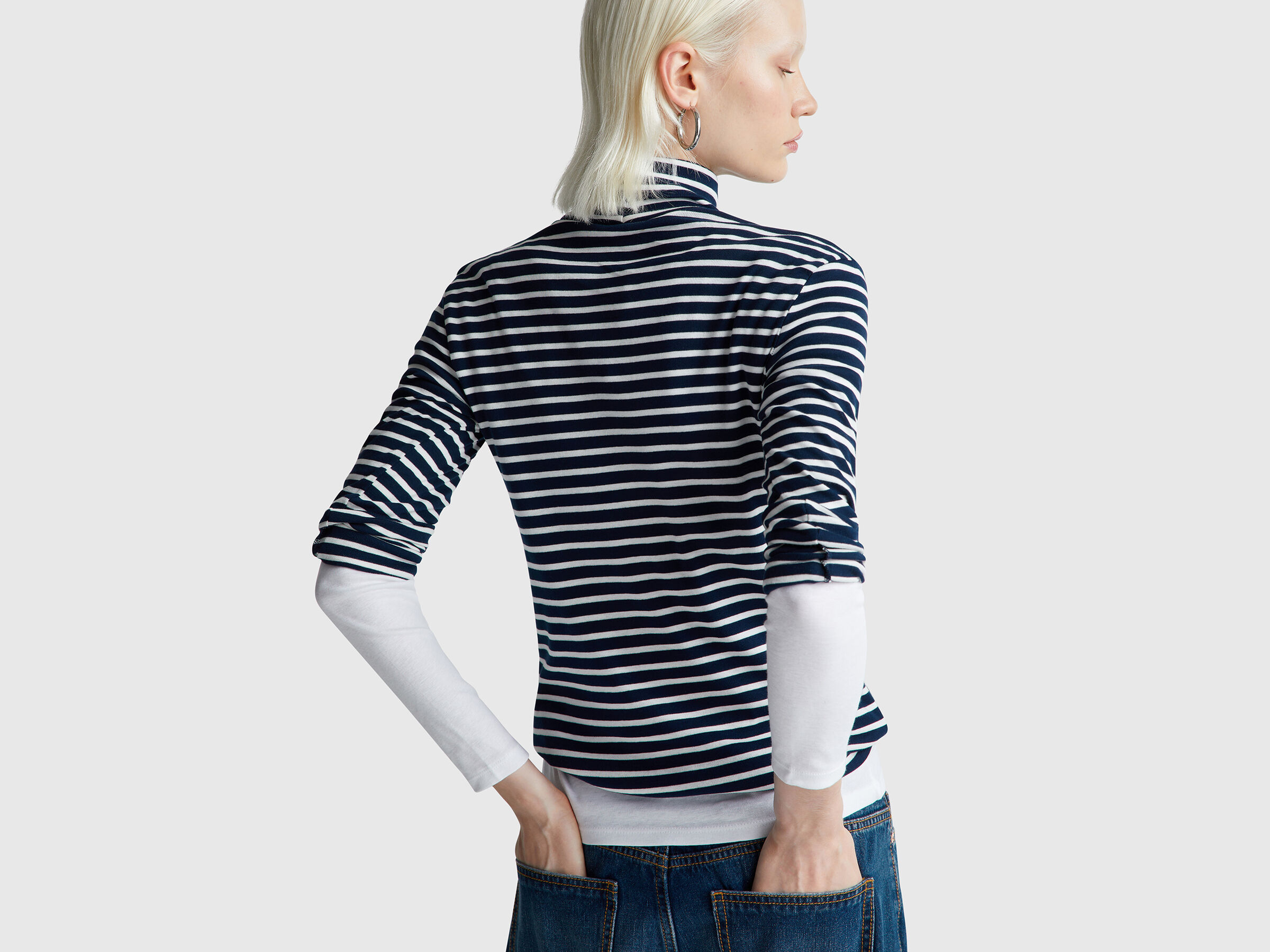 T-SHIRT L/S Women image number 2